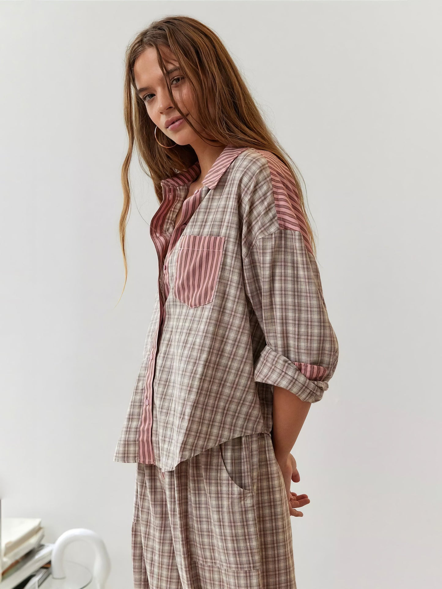 Camilla | Losvallende geruite pyjamaset in casual-chique stijl