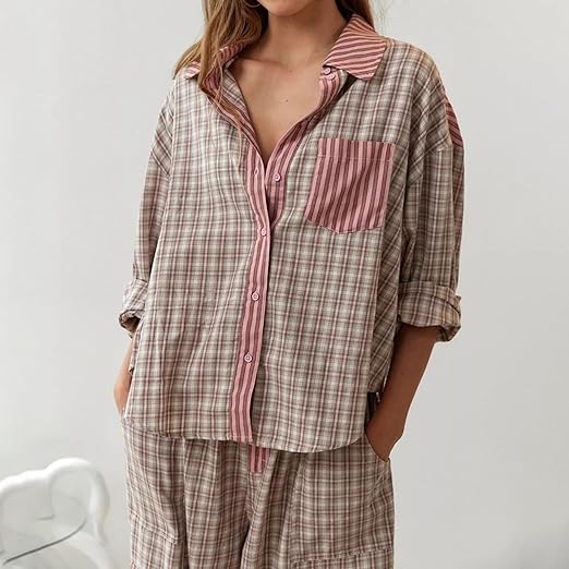 Camilla | Losvallende geruite pyjamaset in casual-chique stijl