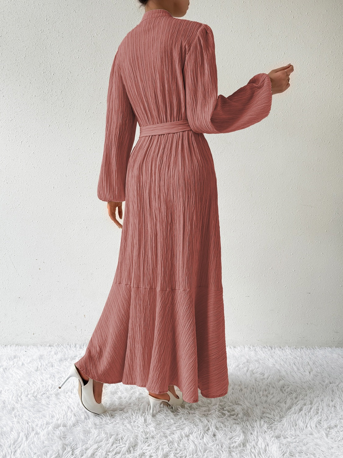 MAUREEN | Jurk met Lange Mouwen en Tailleaccent