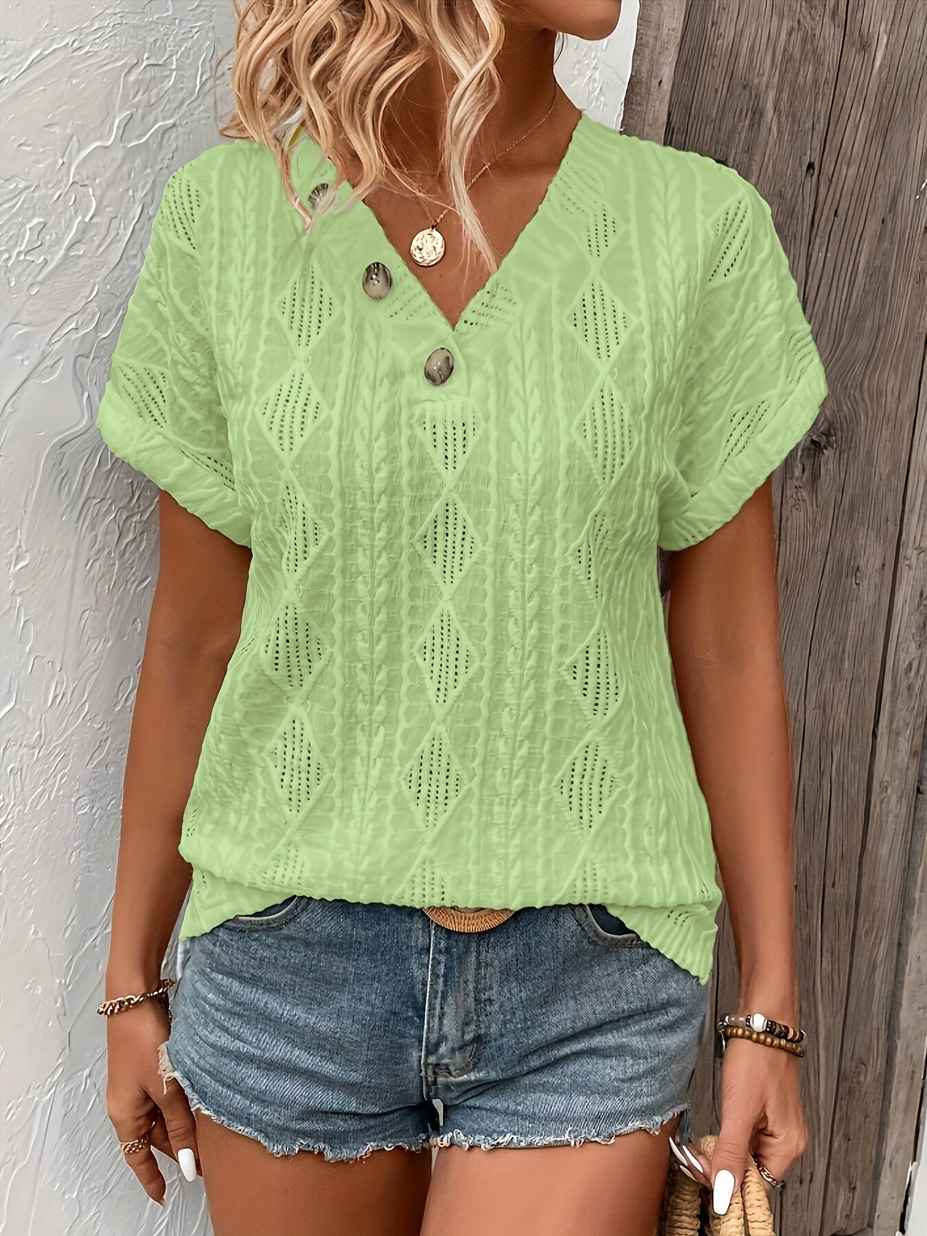 ALMA | Gebreide V-Hals Top met Knoopdetail