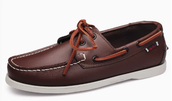 LESTON | Heren instapschoen in nautische stijl met contrasterende details