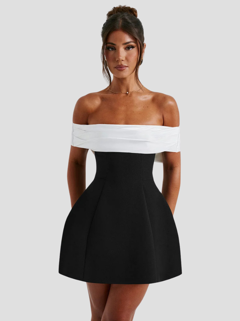 NOIRÉLLE | Zwart-witte mini-jurk met strikdetail en bardot-hals