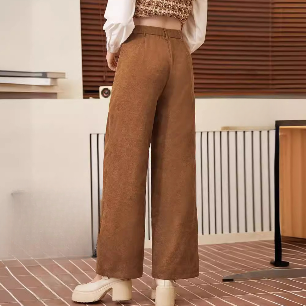 LIVIA | Ribfluwelen high-waist broek met wijde pijpen