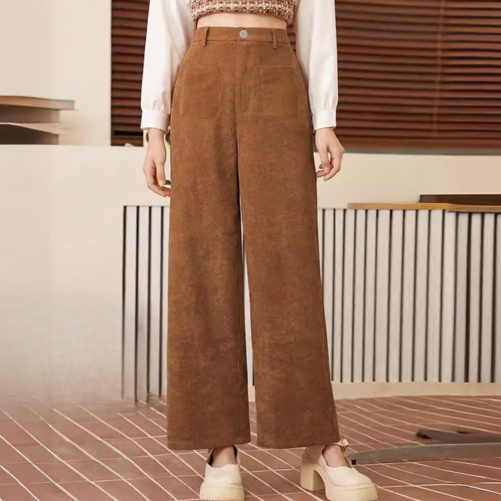 LIVIA | Ribfluwelen high-waist broek met wijde pijpen