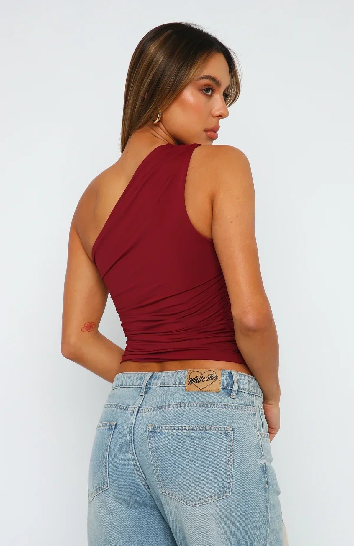 Saphira | Gedraaide One-Shoulder Top in Elegant Design
