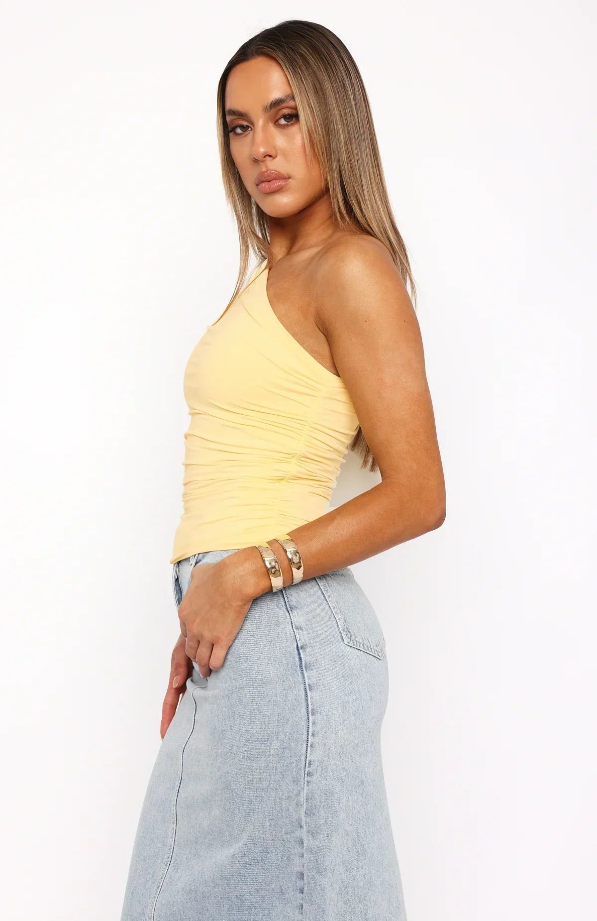 Saphira | Gedraaide One-Shoulder Top in Elegant Design