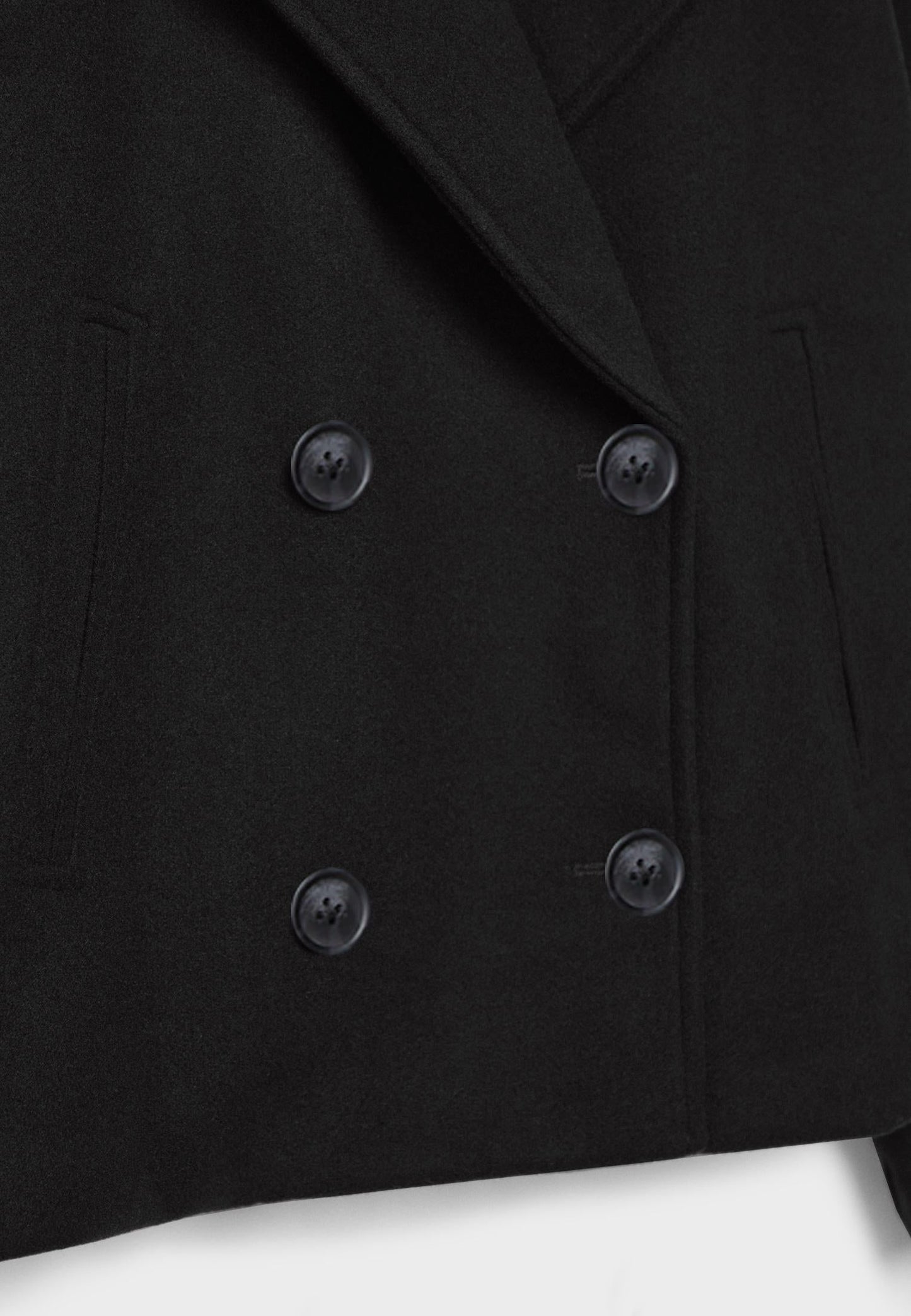Chique korte damesjas met dubbele knopen | Cropped double-breasted mantel