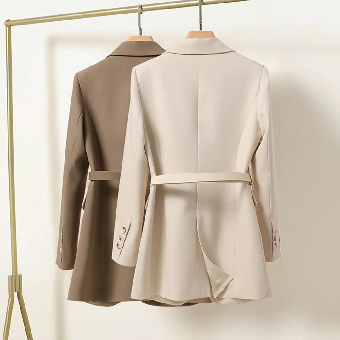 ORLÉA | Damesblazer met ceintuur – Getailleerd model met reverskraag