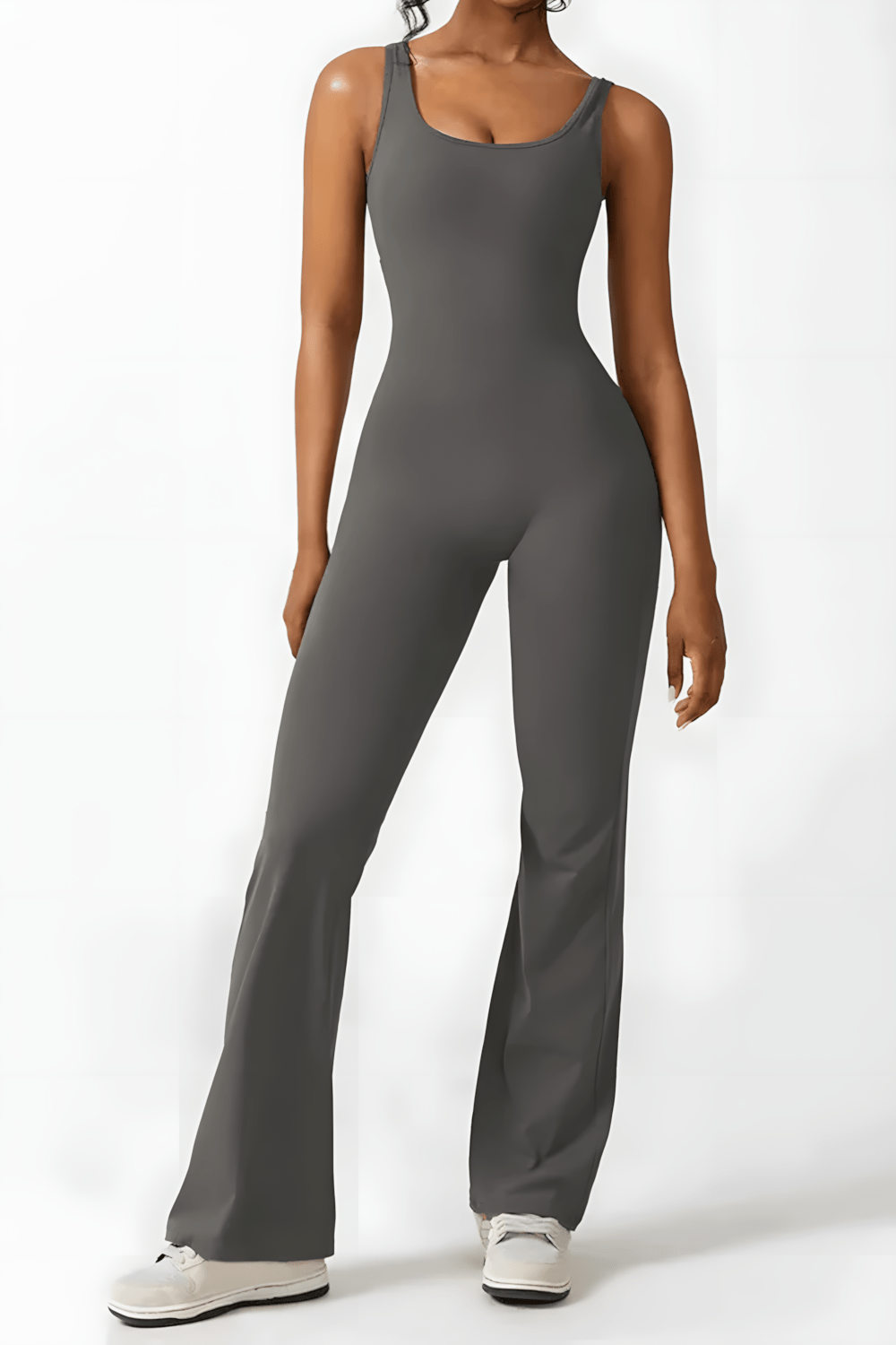 MILARA | Wijd uitlopende elegante jumpsuit
