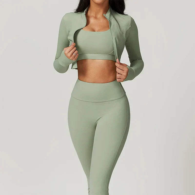 NYRA | Naadloze Sportset met Sculptende Pasvorm en Ademend Comfort