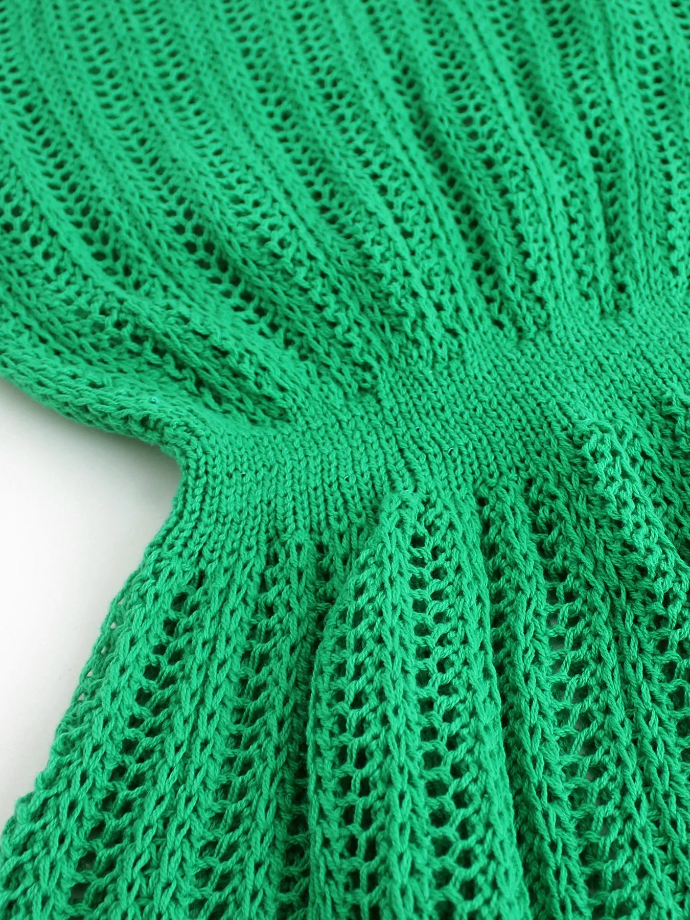 Soreya Knit – Ethereal Gebreide Zomerjurk met V-hals