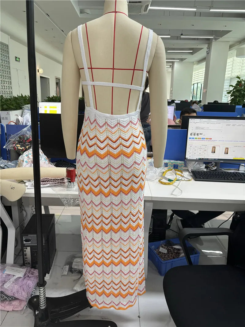 ZARELLA | Bohemian slip dress met open rug en golvend patroon