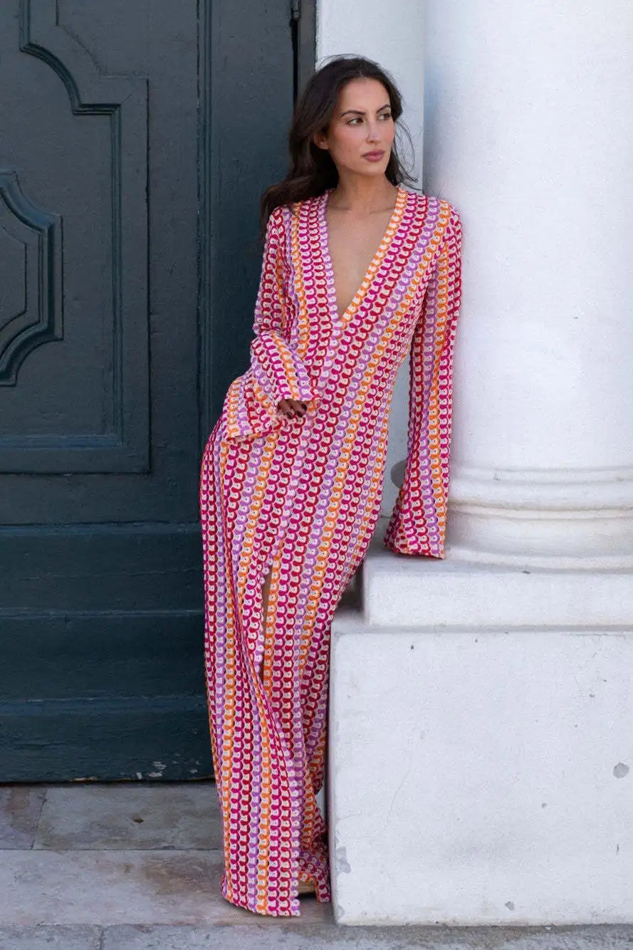 Sunset Spirit – Kleurrijke Gehaakte Maxi Jurk met Split