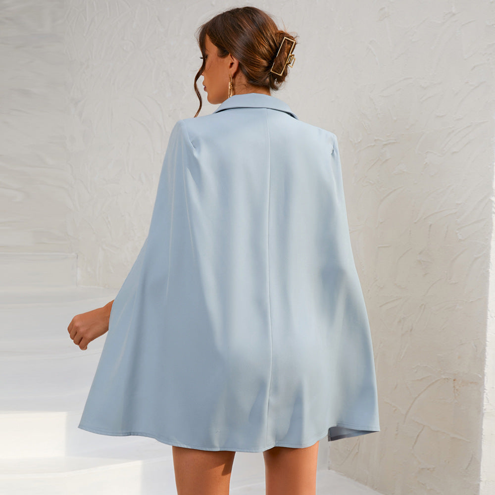 Sloane | Zwarte Cape Blazerjurk met Gouden Details