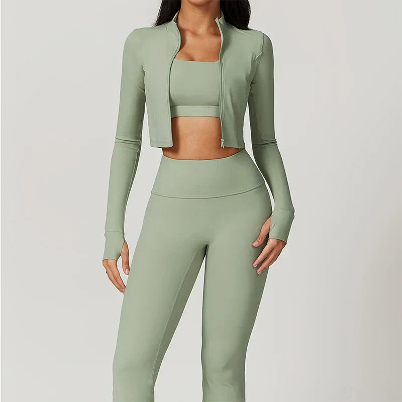 NYRA | Naadloze Sportset met Sculptende Pasvorm en Ademend Comfort