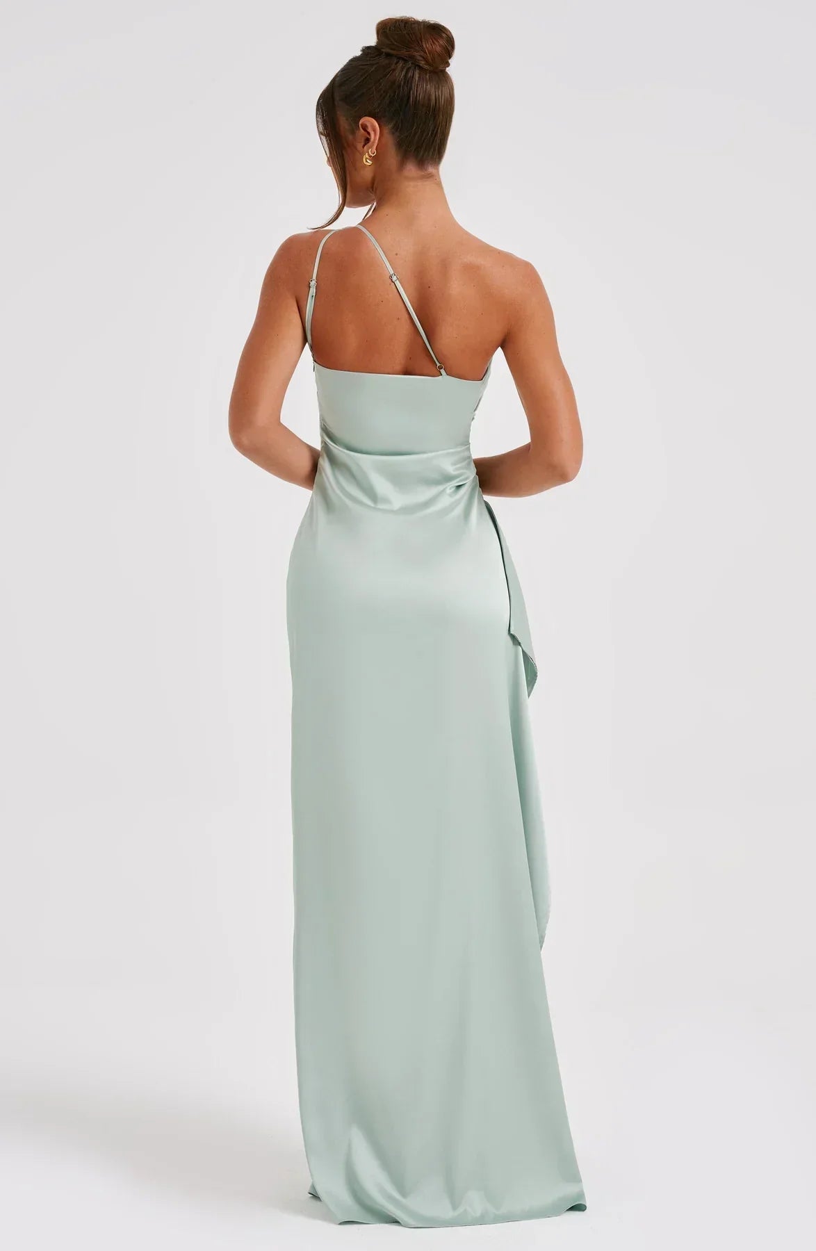 IRINA | Satijnen One-Shoulder Splitjurk voor Speciale Gelegenheden