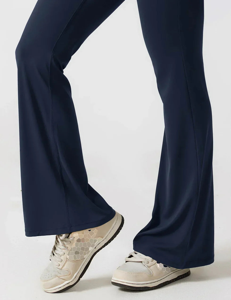 Elena Jumpsuit | Flared Fit | V-Back Design | Shaping & Comfort | Trendy Must-Have