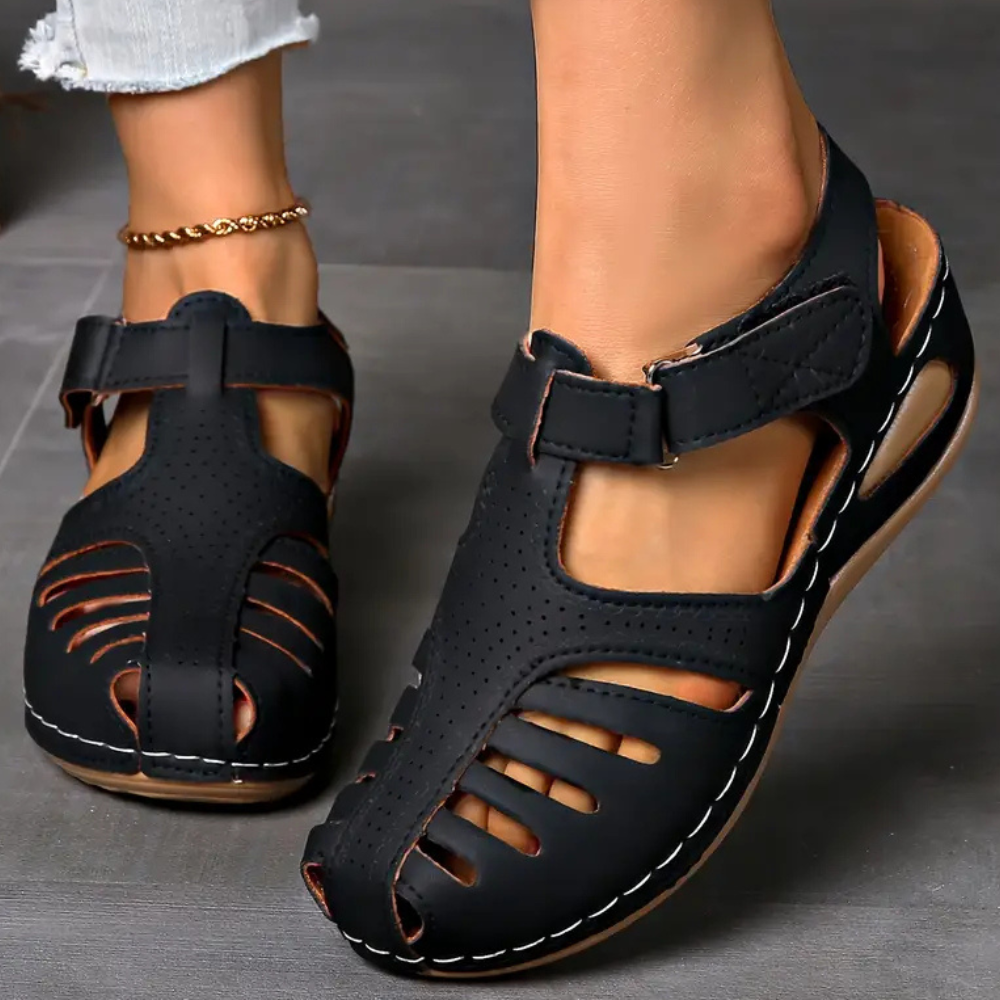 AURELIA | Tijdloze Sandalen met Stevige Bandjes