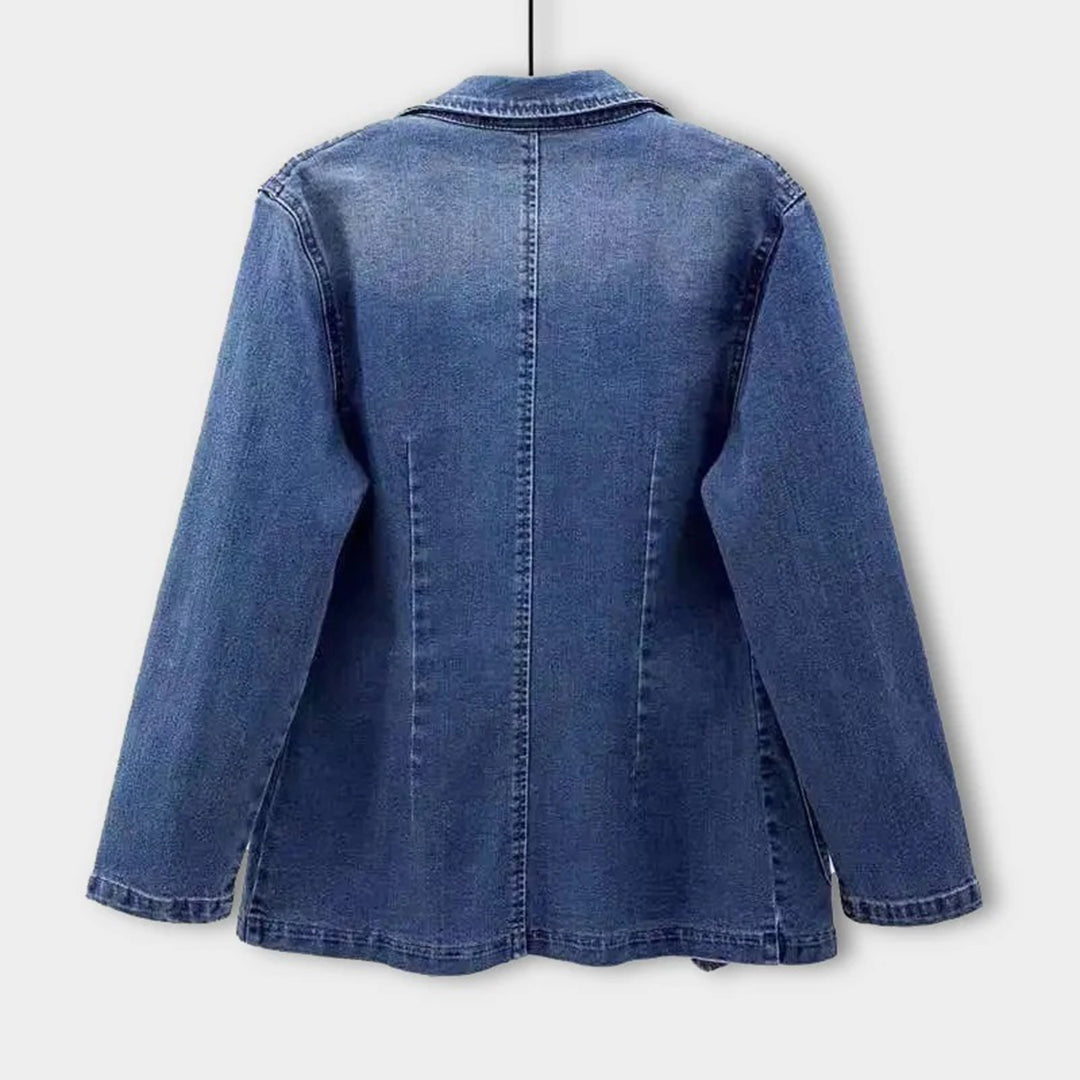 YUKA | Denim Blazer met Tijdloze Snit en Moderne Twist