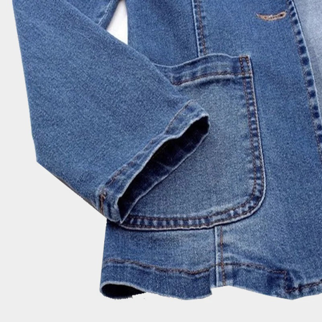 YUKA | Denim Blazer met Tijdloze Snit en Moderne Twist