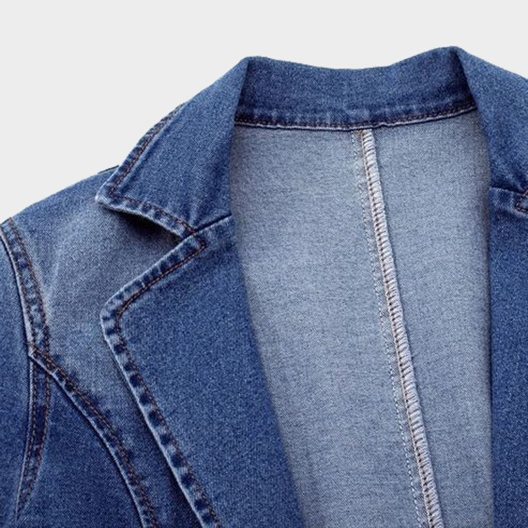 YUKA | Denim Blazer met Tijdloze Snit en Moderne Twist