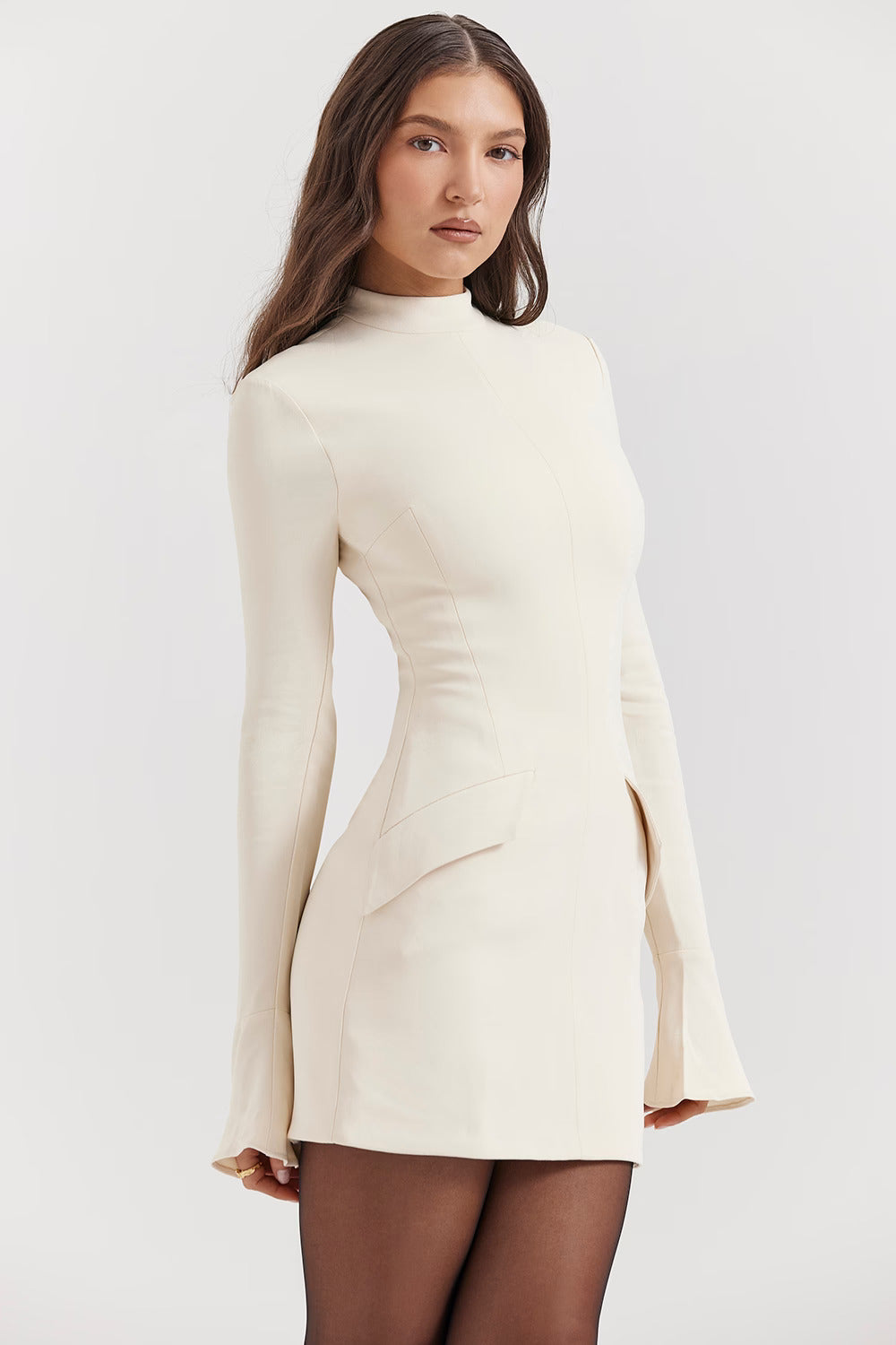 ISOLDE DRESS | Tijdloze Klasse & Elegante Pasvorm