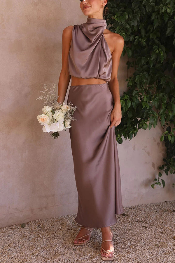 SALVINA | Satijnen Two-Piece Set met Haltertop & Vloeiende Maxi-Rok