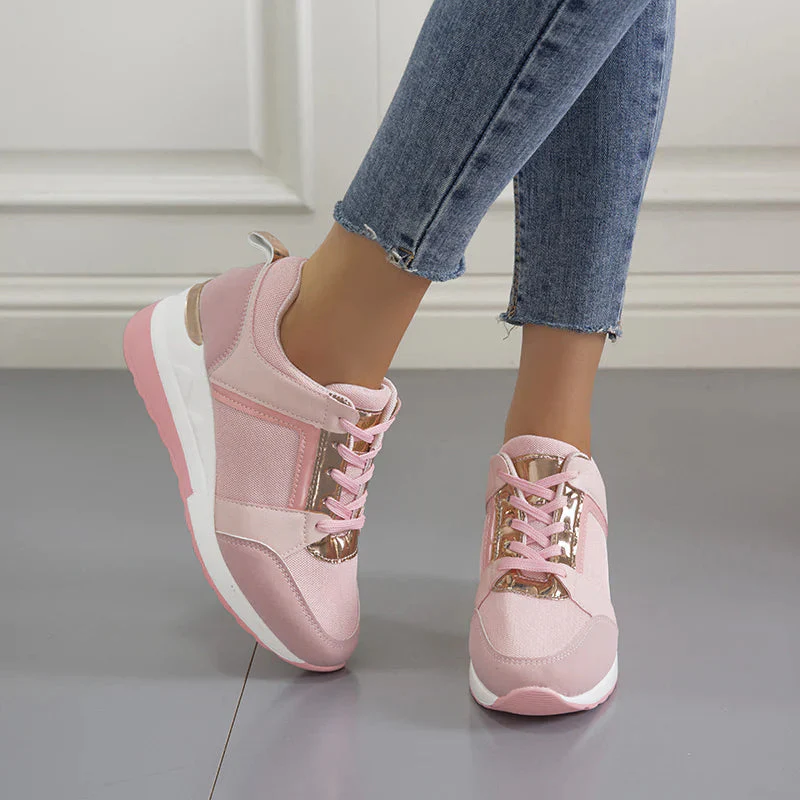 Selvona | Sneakers met Sleehak en Metallic Accenten