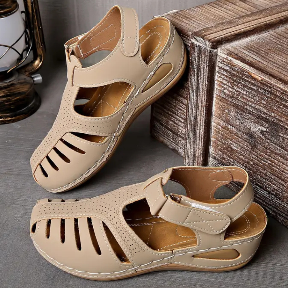 AURELIA | Tijdloze Sandalen met Stevige Bandjes