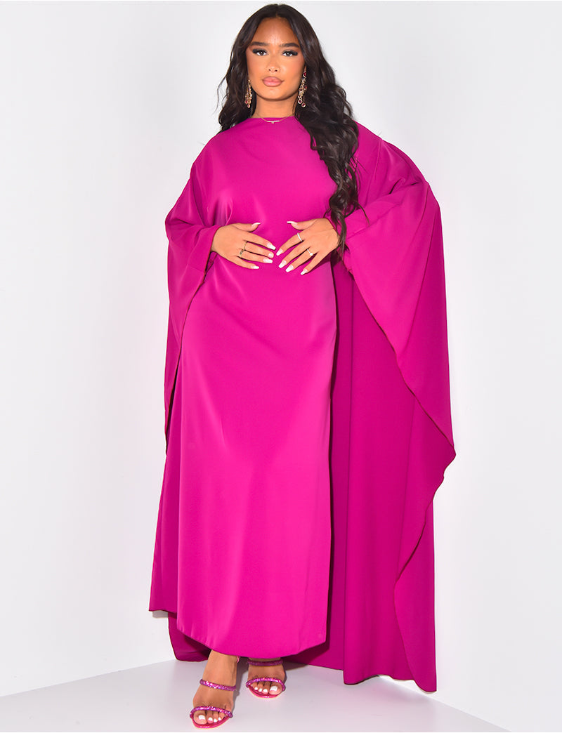 MARÉLIA | Cape-jurk met vloeiende pasvorm en verstelbare taille