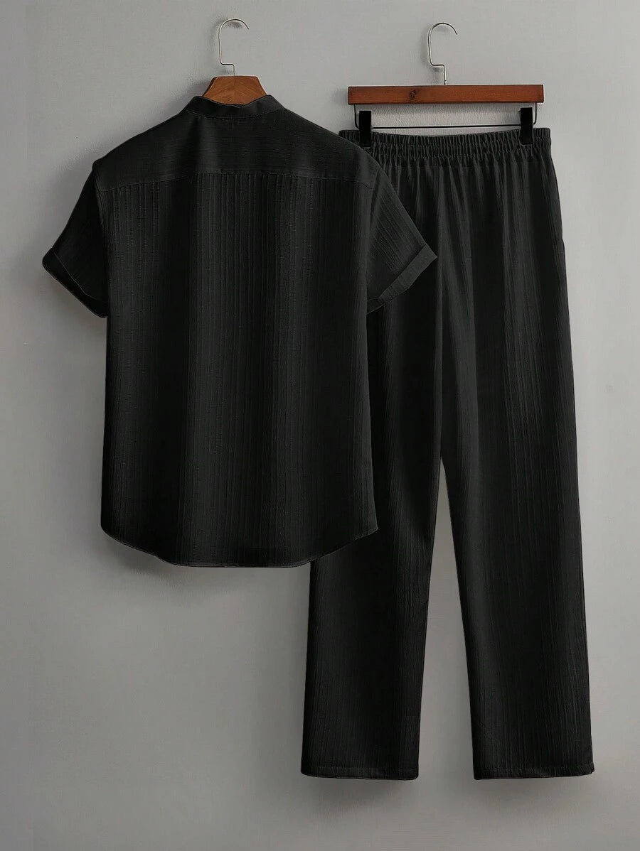 Zwart heren co-ord set met opstaande kraag – moderne Japanse stijl met luxe uitstraling