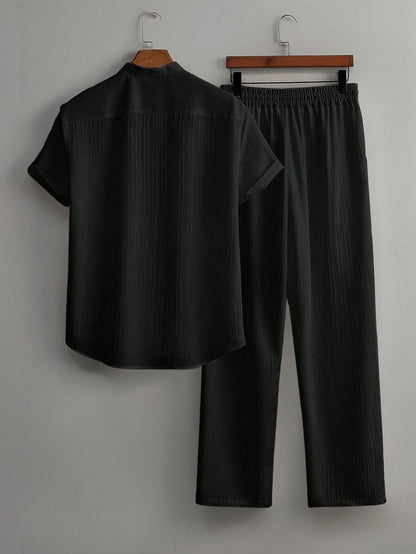 Zwart heren co-ord set met opstaande kraag – moderne Japanse stijl met luxe uitstraling