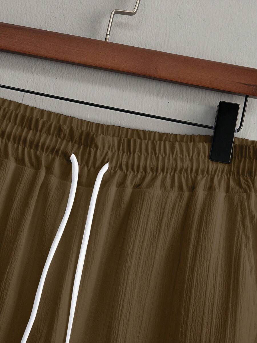 Zwart heren co-ord set met opstaande kraag – moderne Japanse stijl met luxe uitstraling