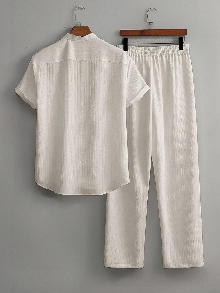 Zwart heren co-ord set met opstaande kraag – moderne Japanse stijl met luxe uitstraling