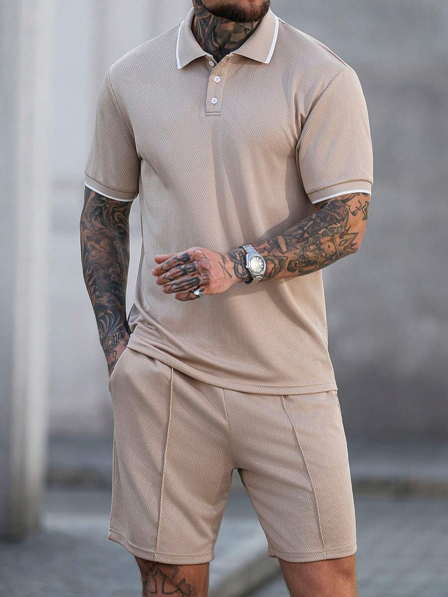 Beige heren polo & shorts set – minimalistische zomerset met relaxte uitstraling