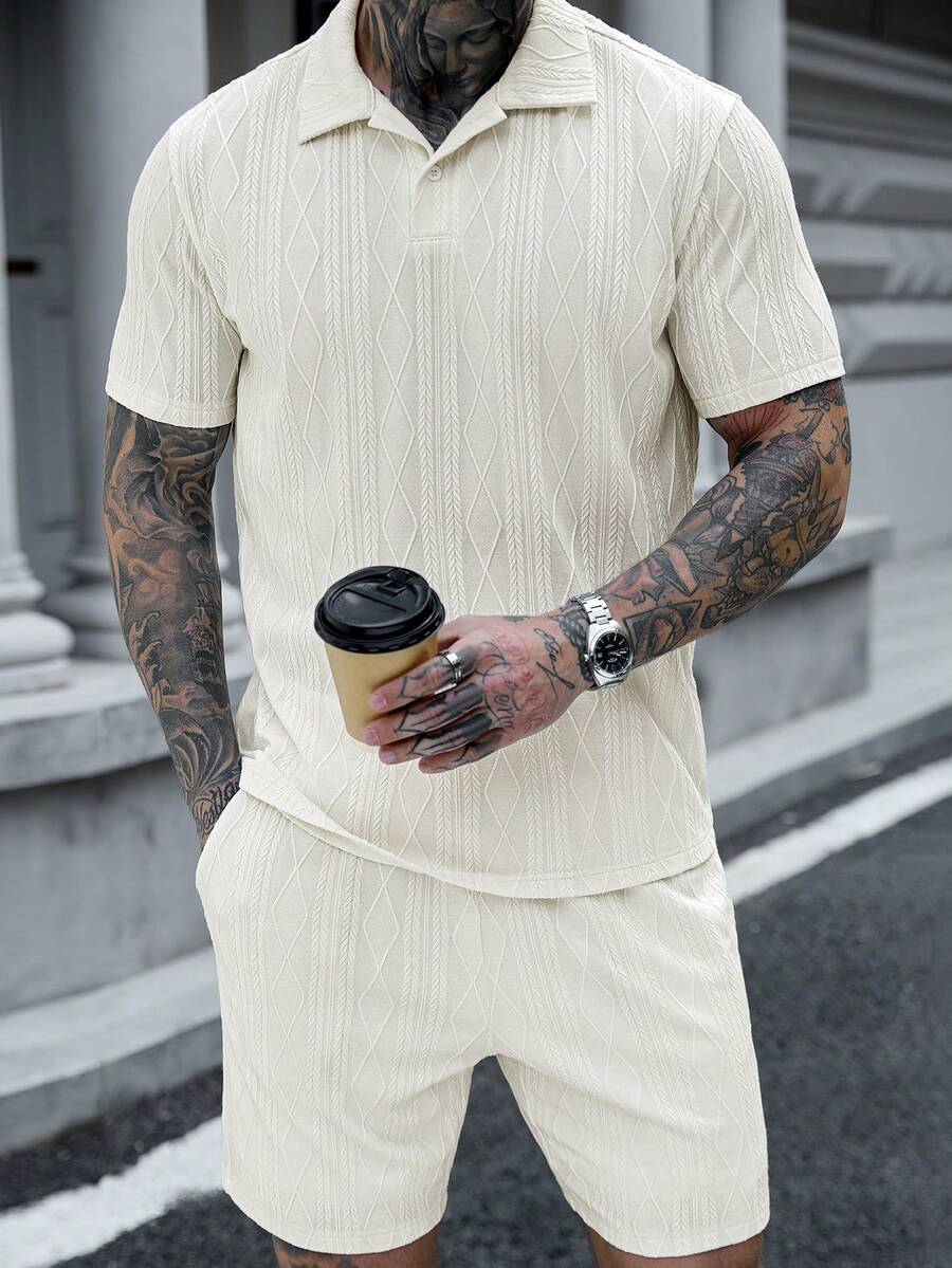 Beige heren polo & shorts set – minimalistische zomerset met relaxte uitstraling