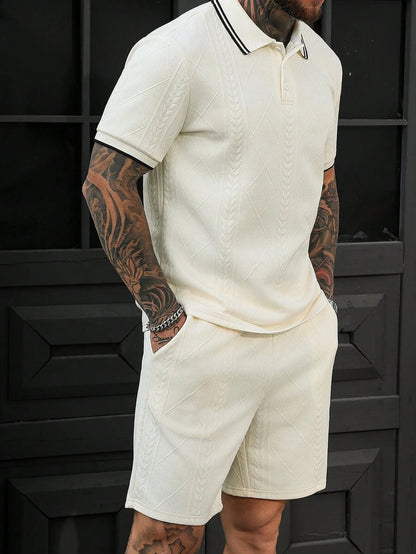 Beige heren polo & shorts set – minimalistische zomerset met relaxte uitstraling