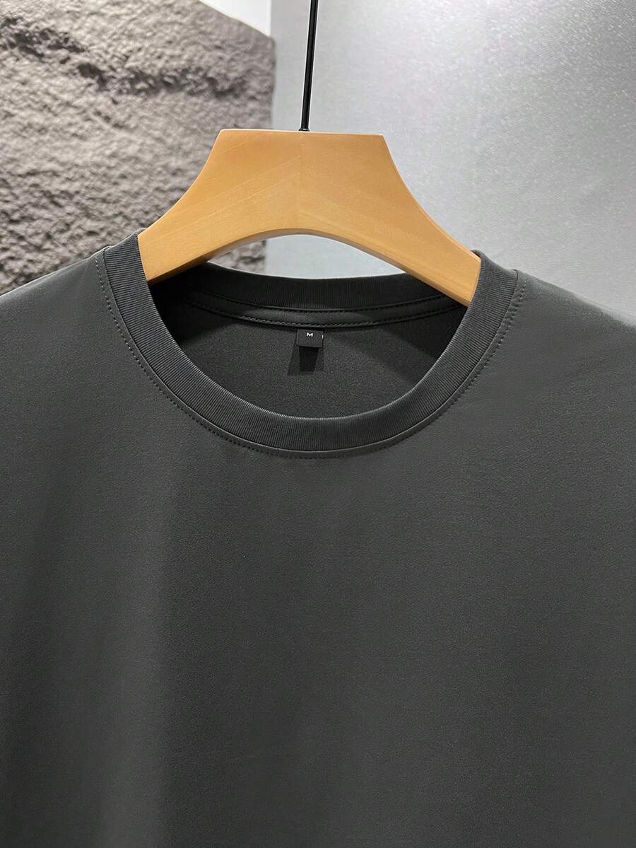 Wit heren T-shirt met print – losvallend en perfect voor een frisse zomerlook