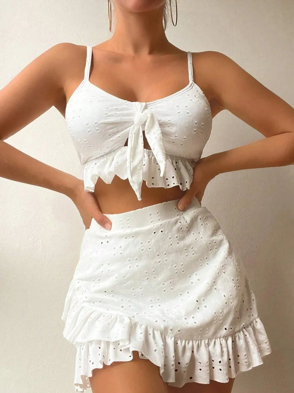 MIRELLA | 2-Delige Ruffle Set van Eyelet Kant