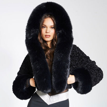 Cropped faux fur jas voor een glamoureuze winterlook