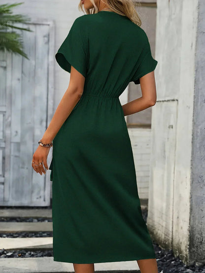 ALISSIA | Elegante wikkeljurk met verfijnde details 2