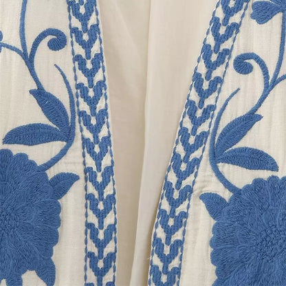ZARIA | Geborduurd Gilet met Blauwe Bloemen