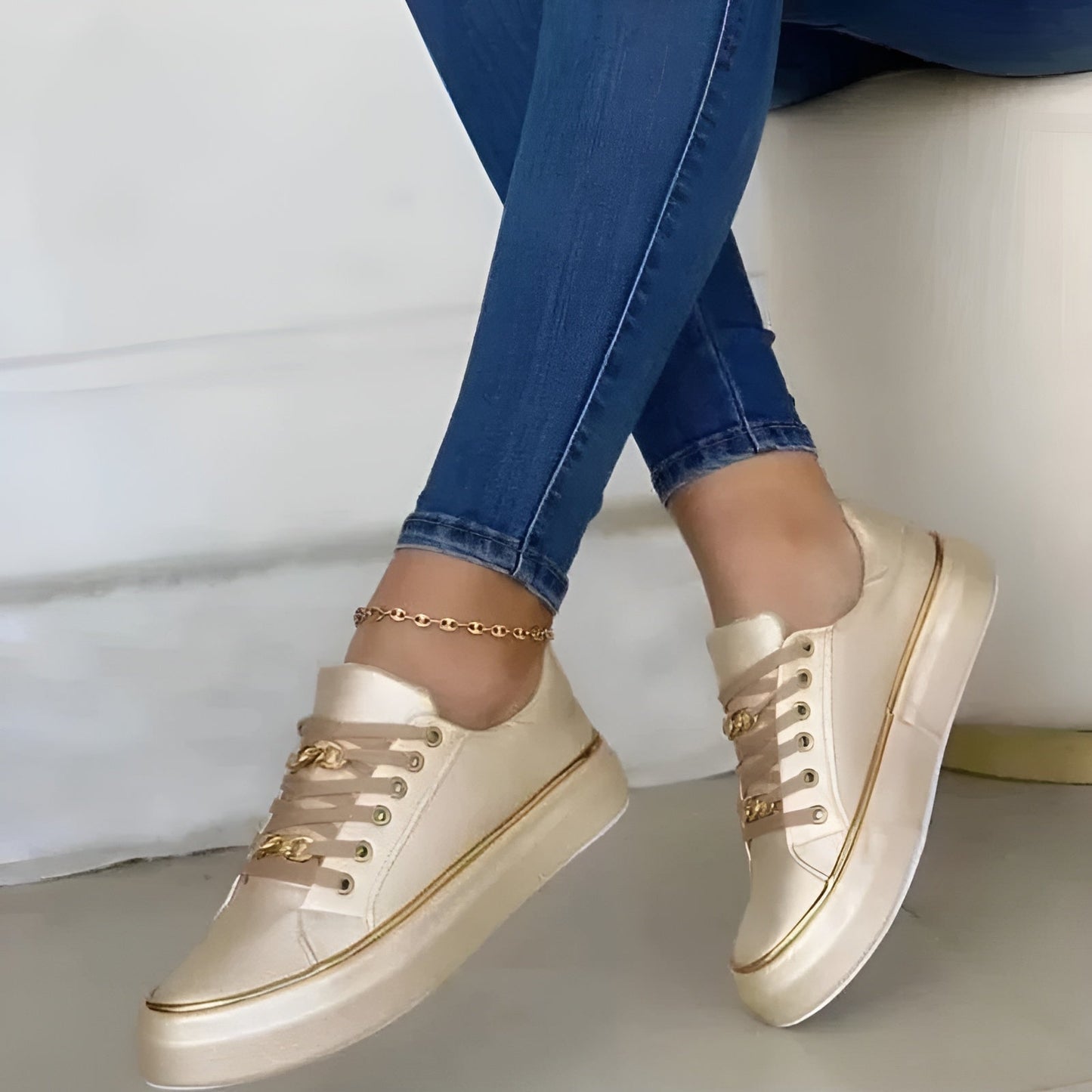 Ava Dames Sneakers | Orthopedisch Comfort met Gouden Accenten 4