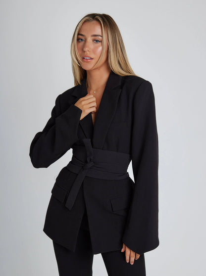 Bella Zwarte Blazer Dames | Getailleerd Met Riem, Elegante Pasvorm 0