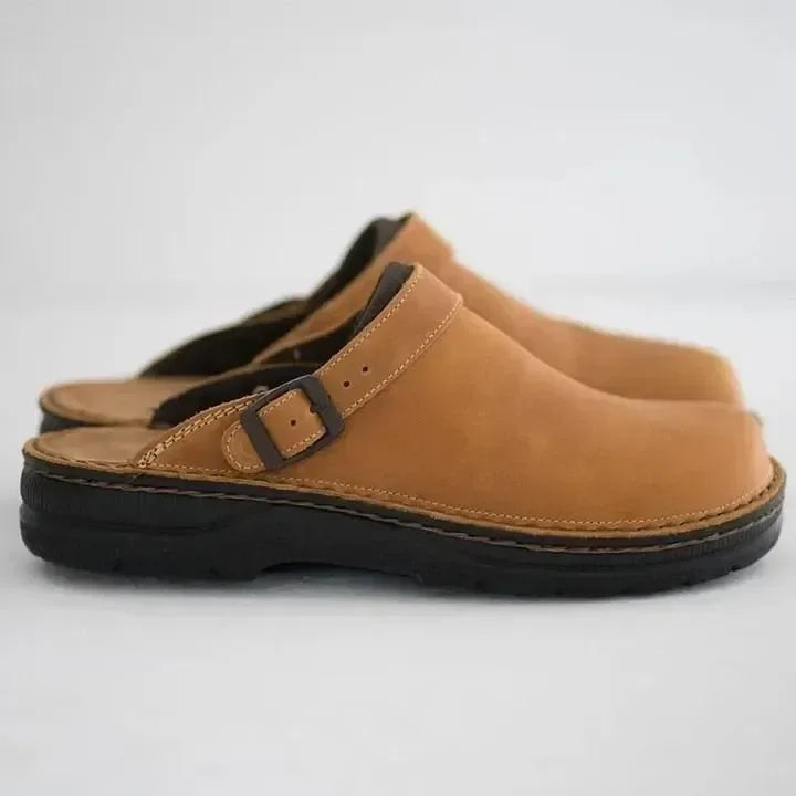 Brivon | Unisex Suède Clogs met Verstelbare Gesp 0