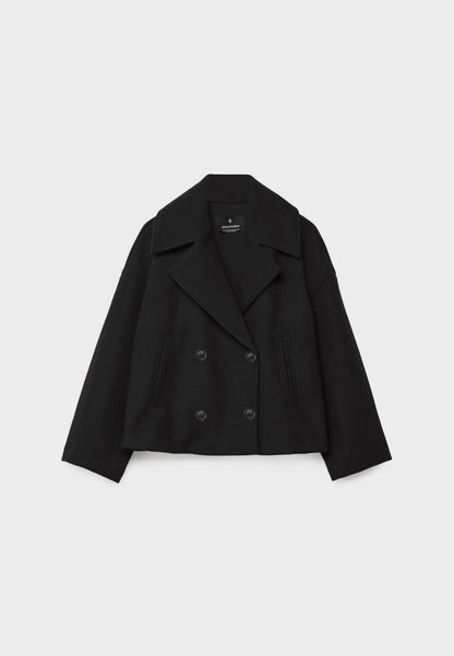 Chique korte damesjas met dubbele knopen | Cropped double-breasted mantel