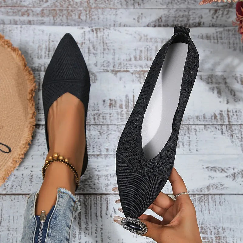 DALINA | Puntige damesloafers van ademend mesh en PU 1