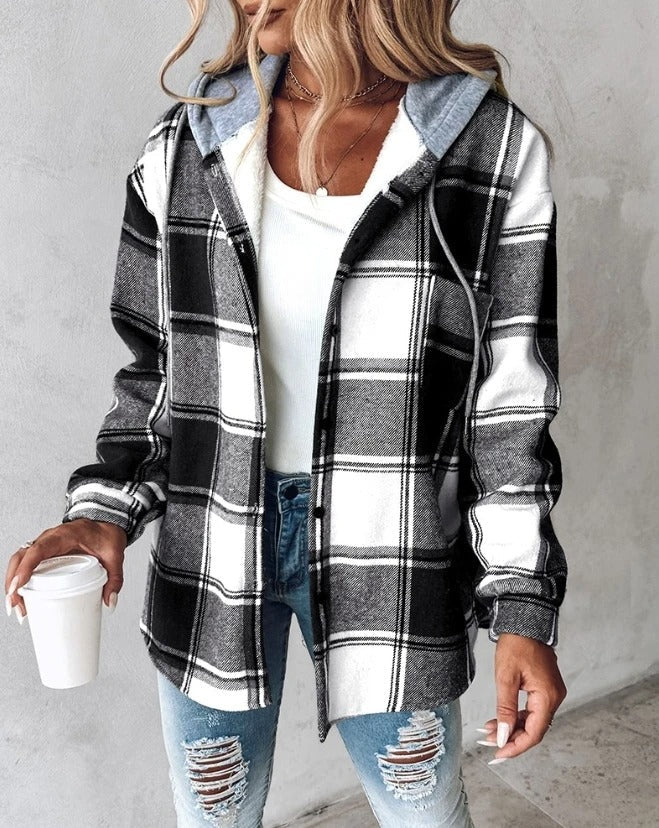 Dames-hoodie in ruitdesign – Warm & Casual 1