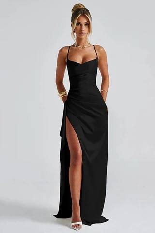 Elarisse | Maxi Jurk met Spaghettibandjes en Elegante Split 0