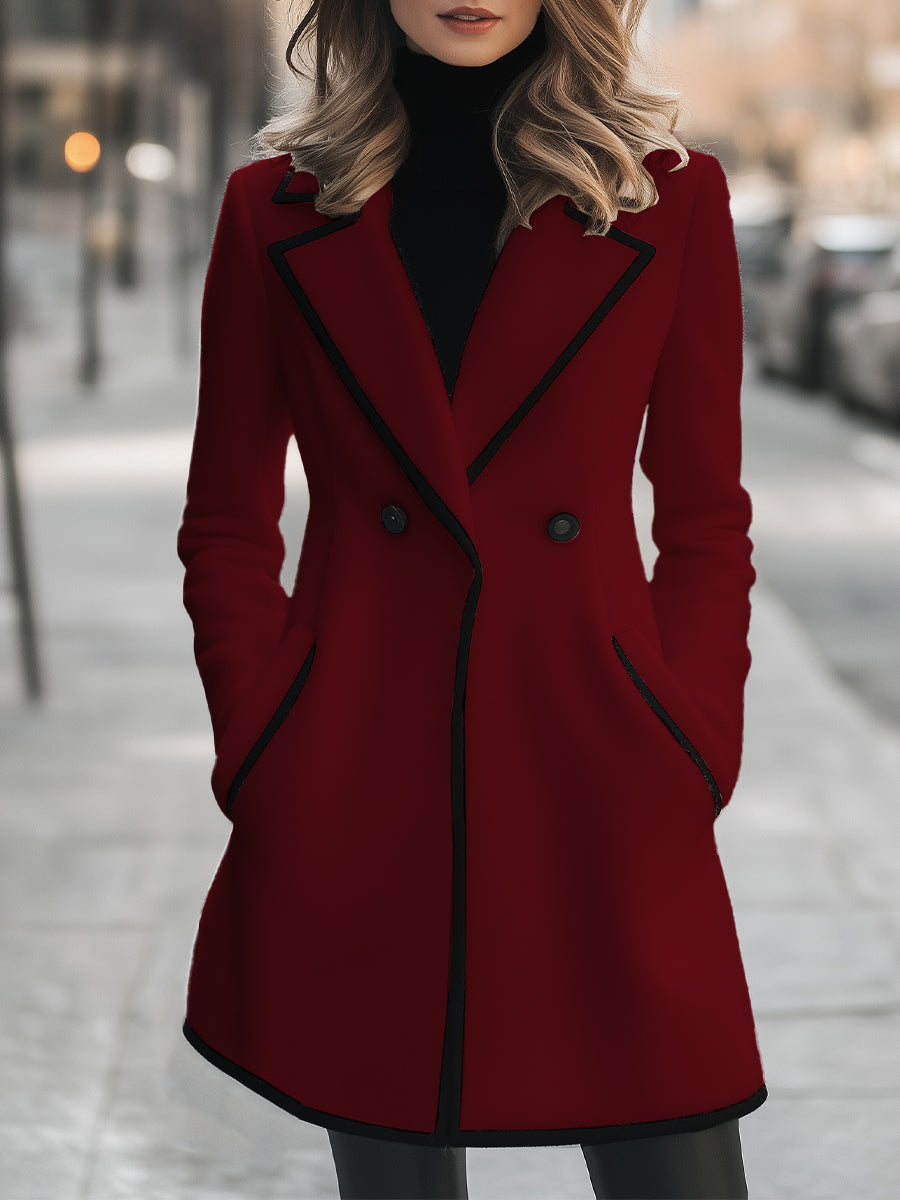 Elegante Lange Winterjas Dames met Zwarte Details en Dubbele Knoopsluiting voor Stijl en Comfort